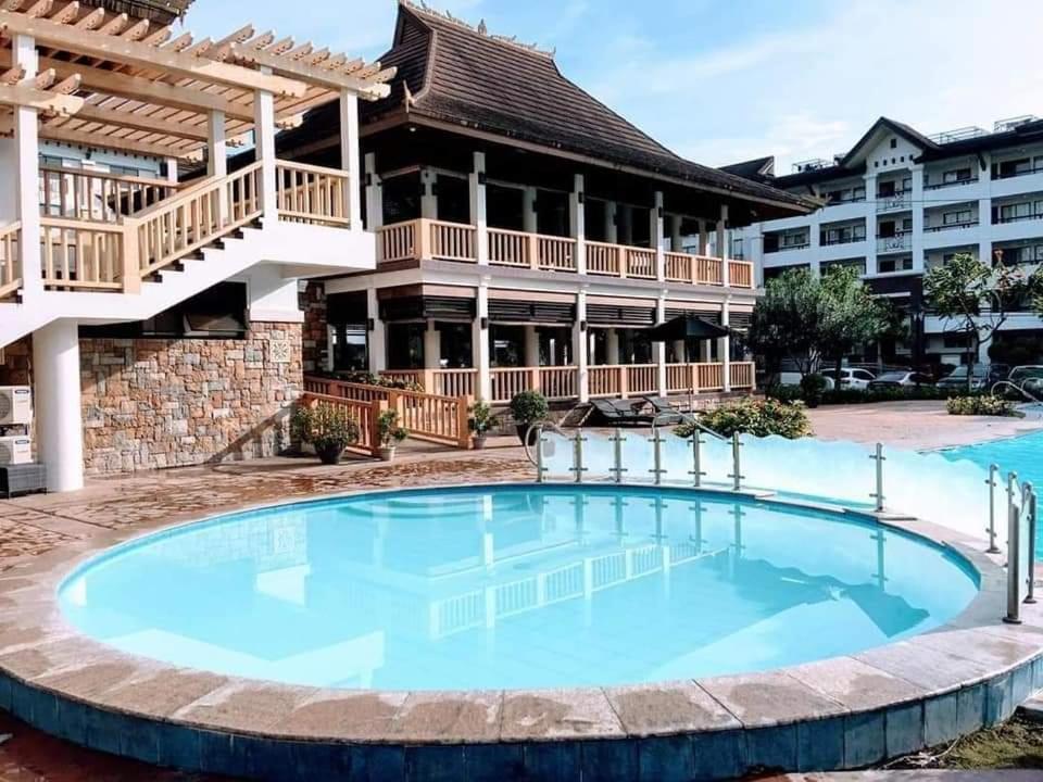 Ri'S One Oasis W Free Pool Back Of Sm City Mall Davao City Екстериор снимка