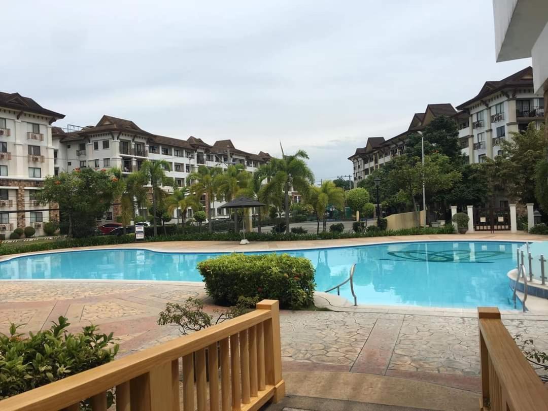 Ri'S One Oasis W Free Pool Back Of Sm City Mall Davao City Екстериор снимка